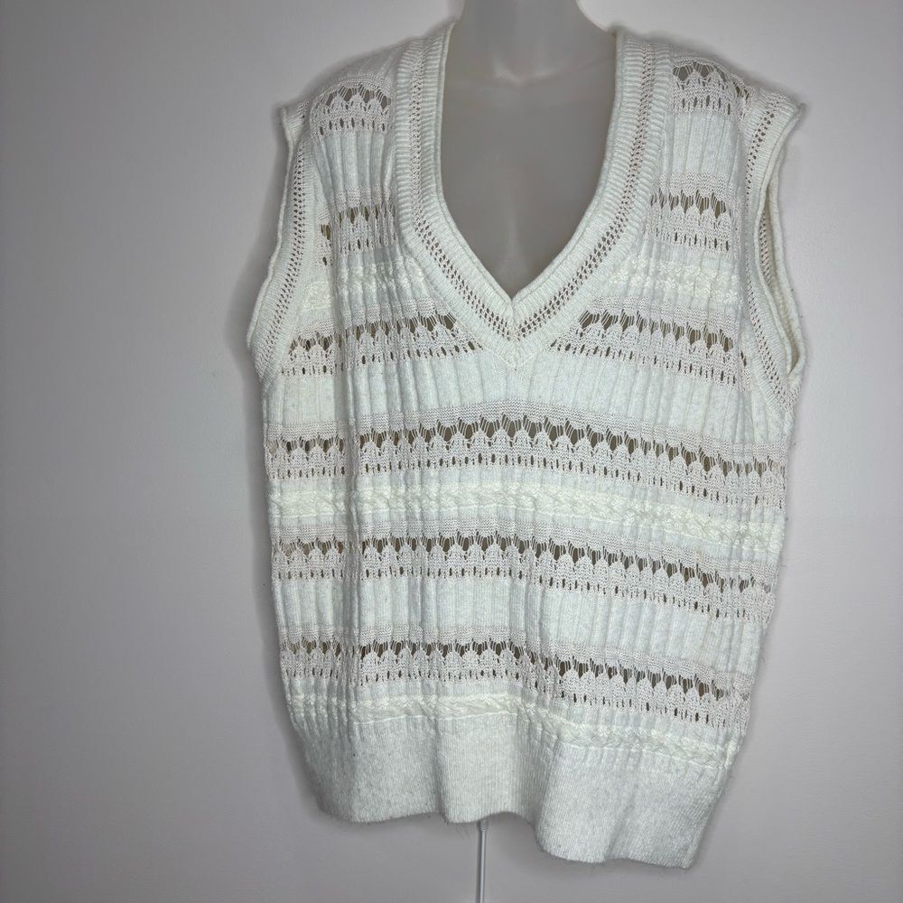 Zara oversized knit sweater vest v neck light weight cream size small